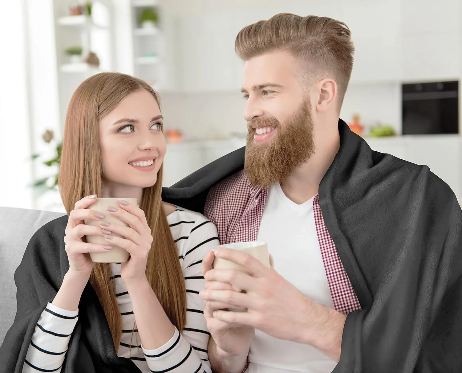 300 GSM Luxury Flannel Fleece Blankets (Throw / Grey)